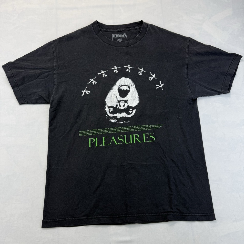 Pleasures Now T-Shirt Mens Large Black Grindcore Music Graphic Short Sleeve Tee